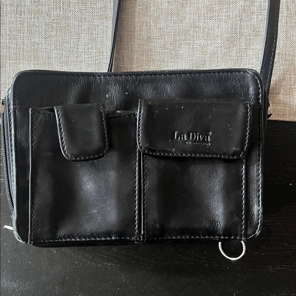 La Diva Black Leather Crossbody Bag